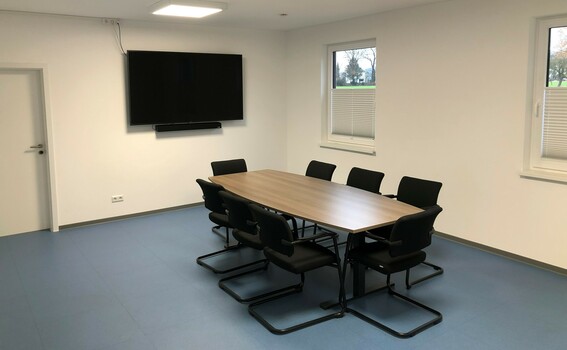 Bespr. Sportlerheim (R21)