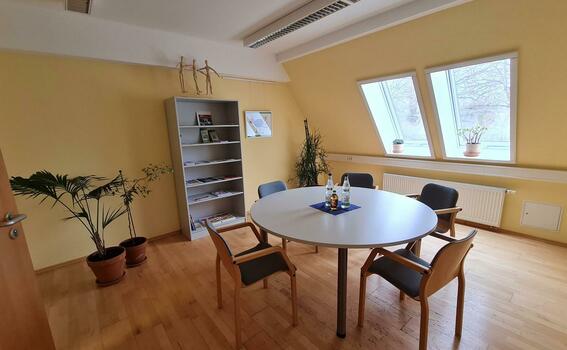 Besprechungsraum 1 (groß)