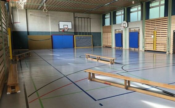 Ernestinum-Sporthalle 